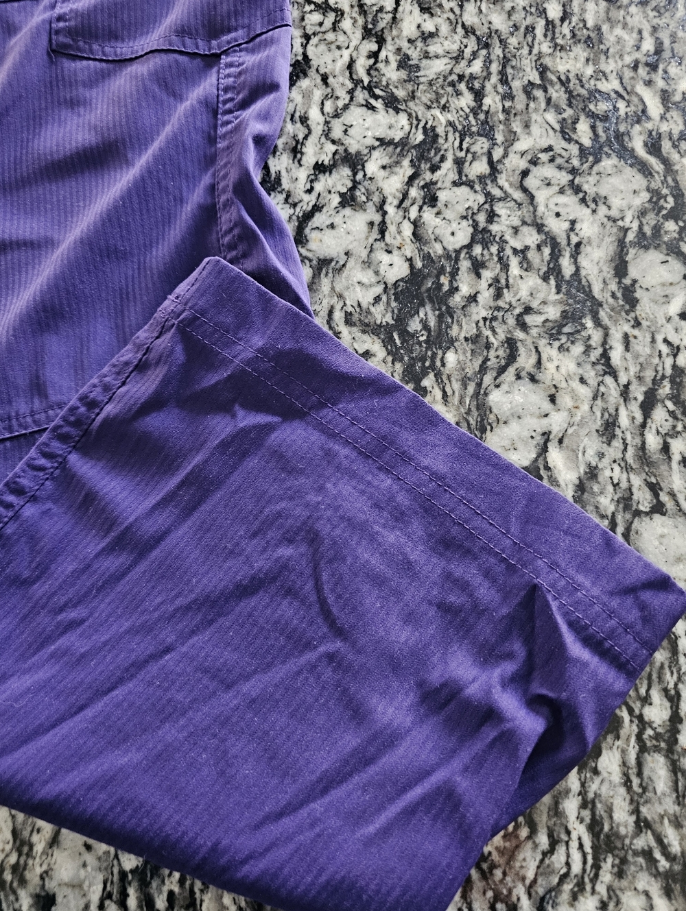 Koi Philosophy Scrub Set In Grape - Picture 7 of 10